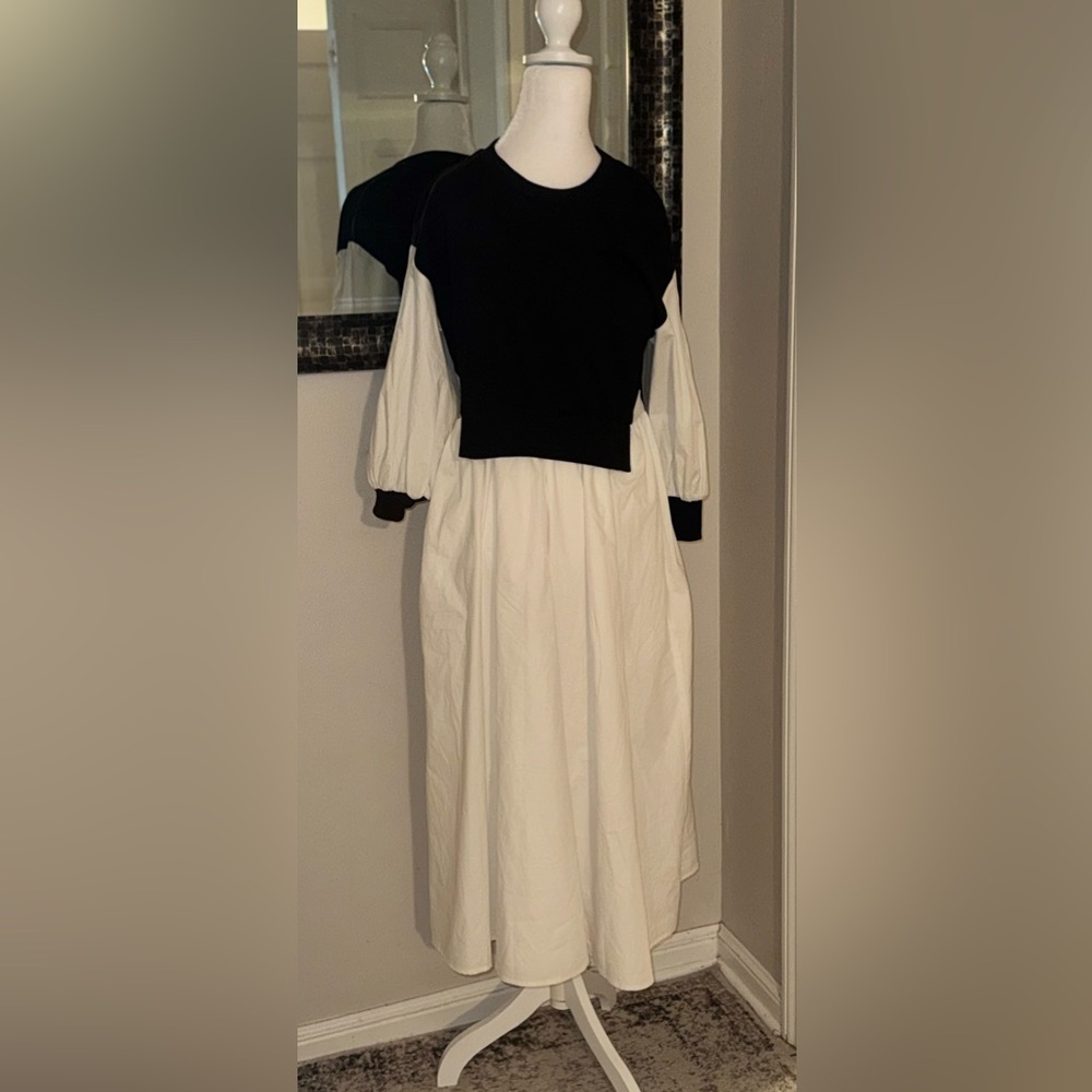 Aureum size Large black and white maxi dress